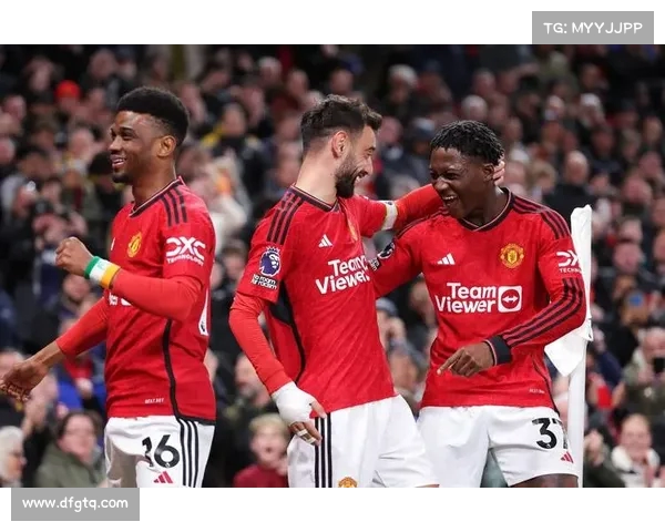 英超球迷热议:本赛季冠军争夺战新变化,谁能笑到最后? 英超球迷热议:本赛季冠军争夺战新变化,谁能笑到最后?