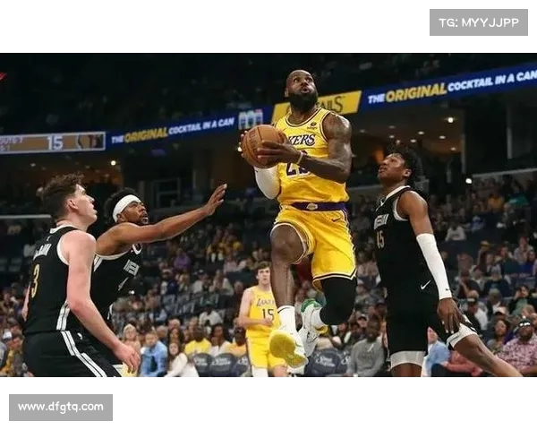 NBA城市赛激战正酣 各地球迷热情高涨 掀起篮球盛宴新高潮